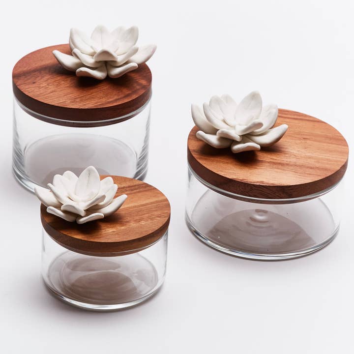 Anoq – Großhandel Dekogläser – Glas-, Holz- und Porzellan-Dose – Lotus Box S4