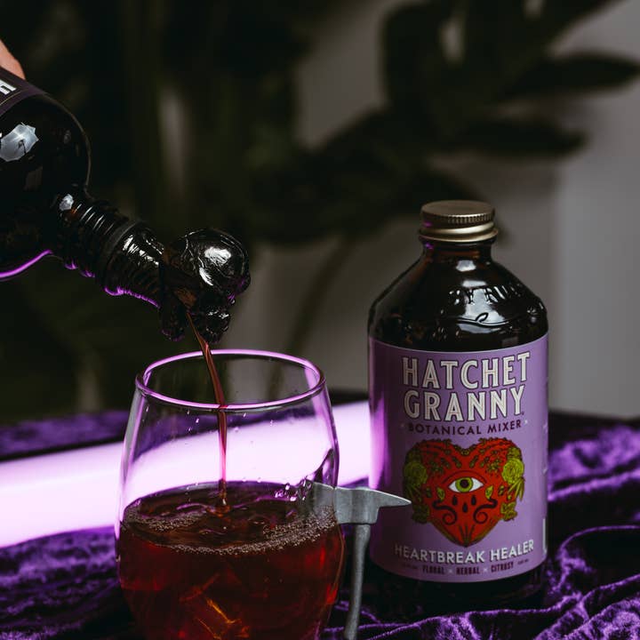 Hatchet Granny - Wholesale Non-Alcoholic Spirits/Wine/Beer - Heartbreak Healer Botanical Mixer 12oz. Bottle 1
