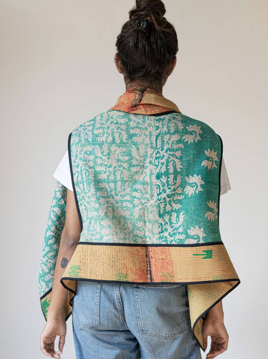 Fifth Origins – wholesale Cape - Dam – kantha vintage cape - morgon skönhet6