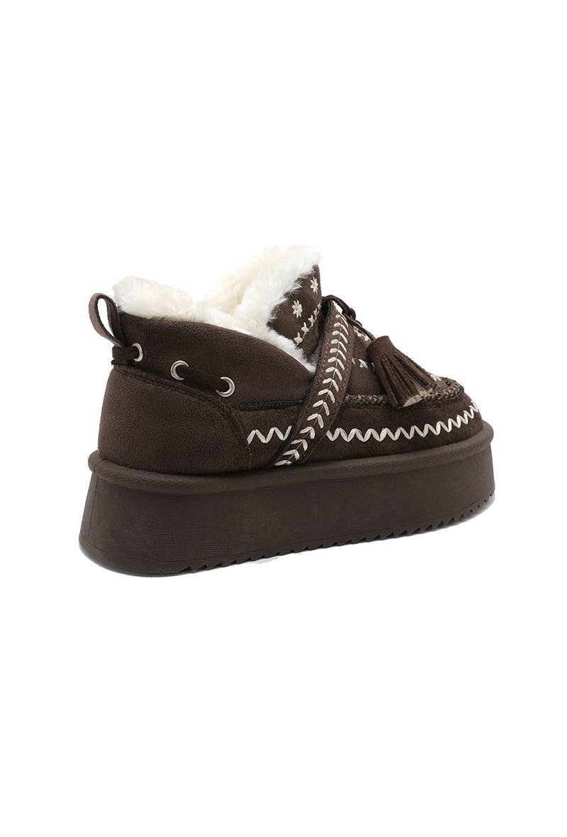 Joia Paris - Wholesale Boots - Women's - Warm boots with embroidery and tassels RU-206