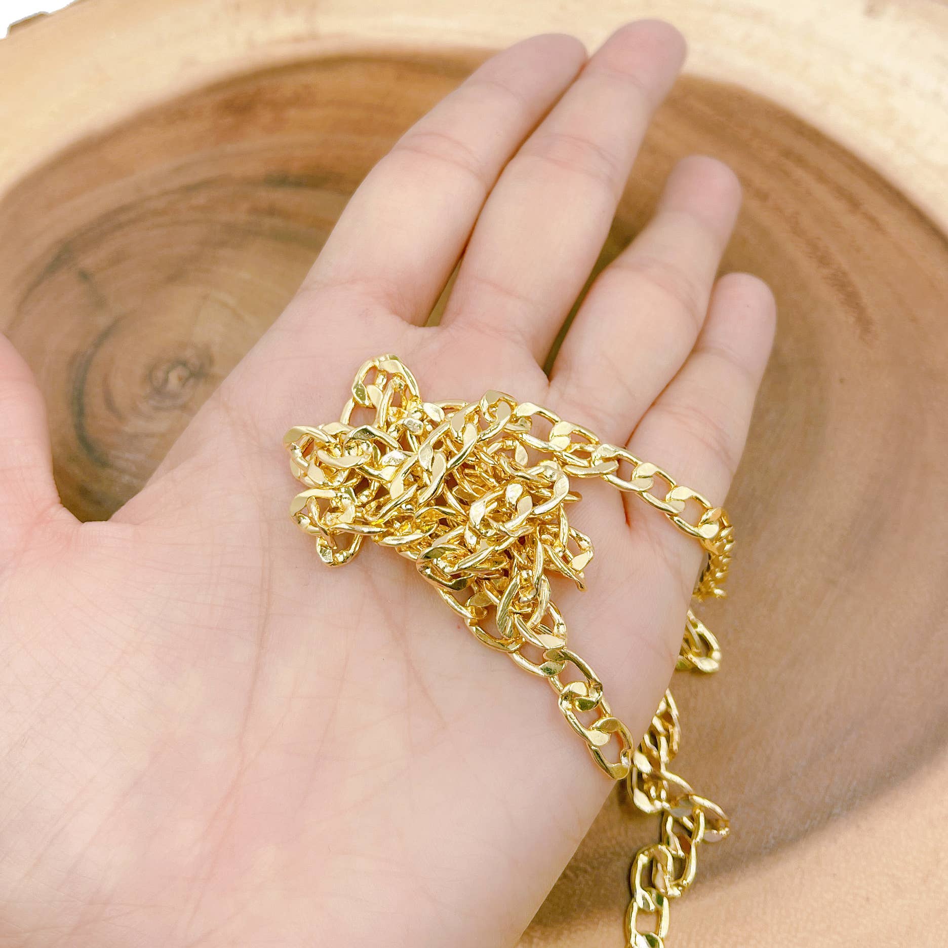 Beads Creation - Vente Matériels de bricolage - Chaîne gourmette cubaine en or 18 carats par pied, chaîne gourmette cubaine, CH1021