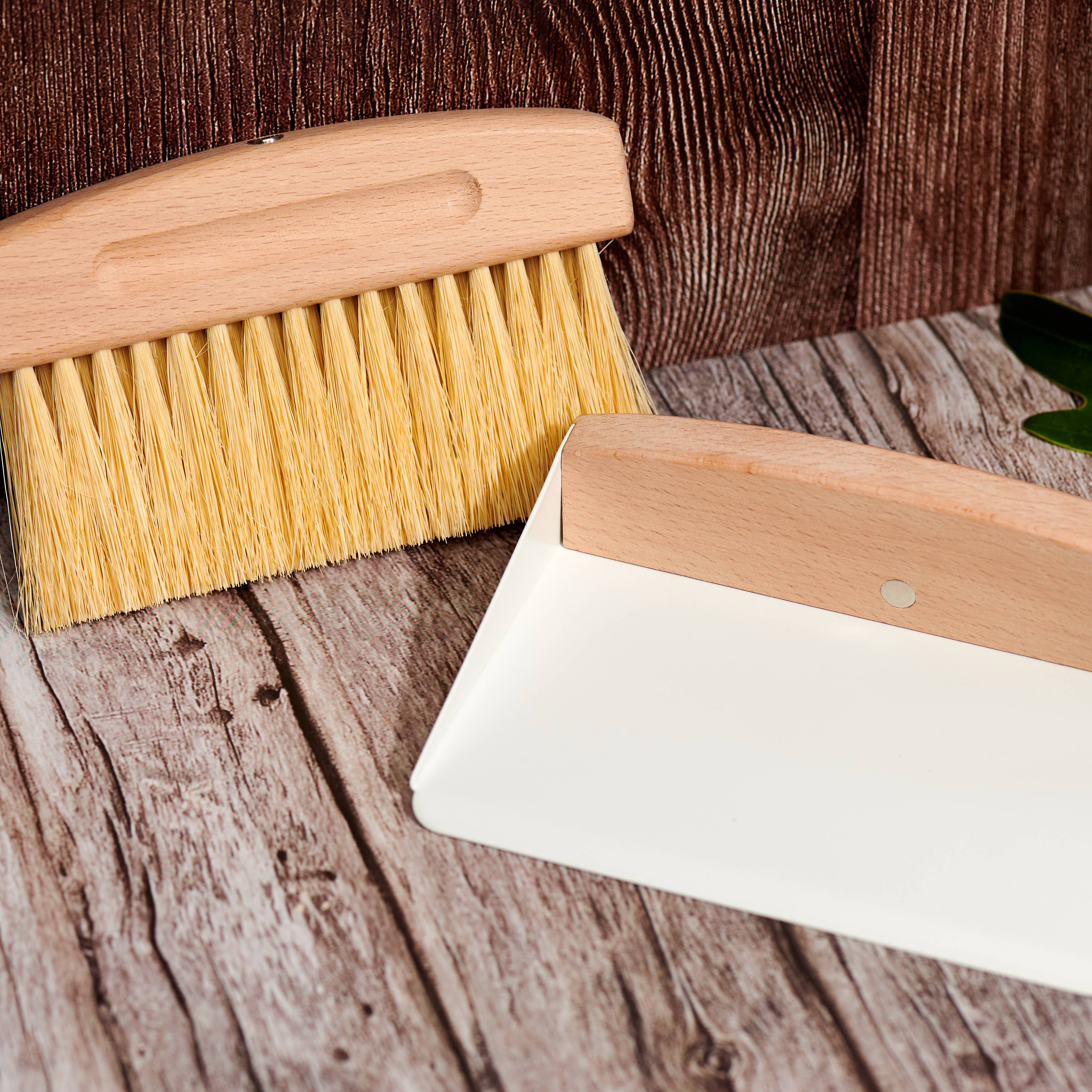 Desesh - Wholesale Dusting Brush & Duster - Wood Broom and Metal Dustpan Set (Unbranded, Unpackaged)4