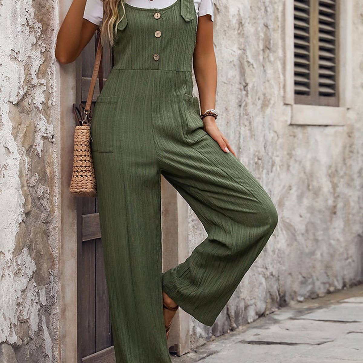 Green Casual texture of loose pleated overalls for wholesale on Faire3