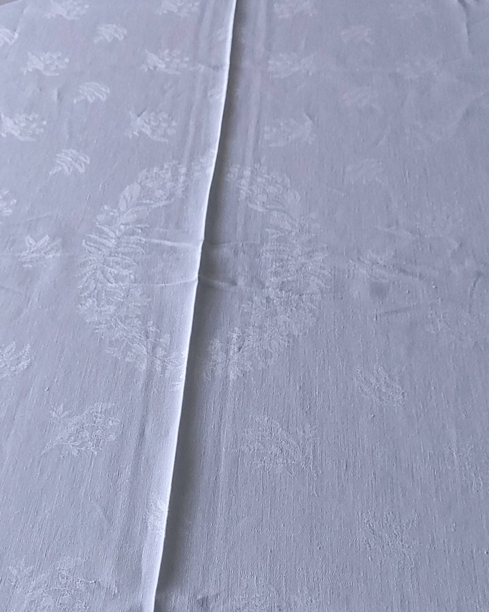 Heyfoo - Wholesale Tablecloth - White Flanders Cotton Tablecloth with 10 Napkins9