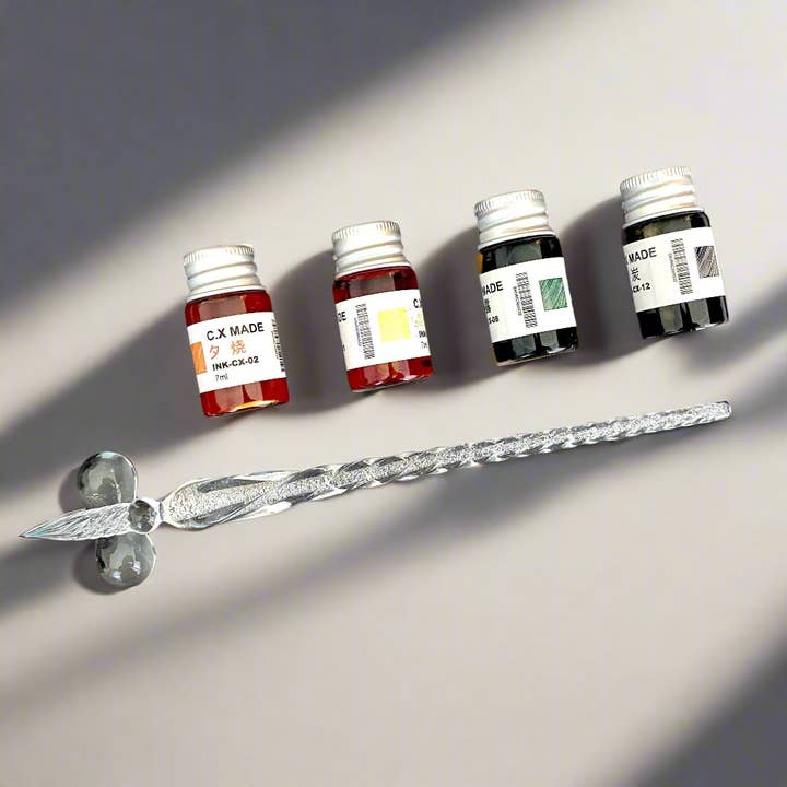 Soothi | Containers Of Creativity - Wholesale Pen - Hand-Blown Glass Dip Pen Set - Elegant Calligraphy & Writing