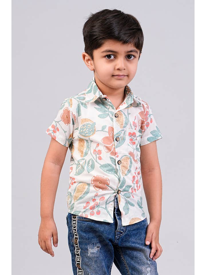 Riddhi Siddhi – Großhandel Hemd mit Button-down-Kragen – Kinder – Halbärmlige Hemden mit Blumendruck für Jungen3