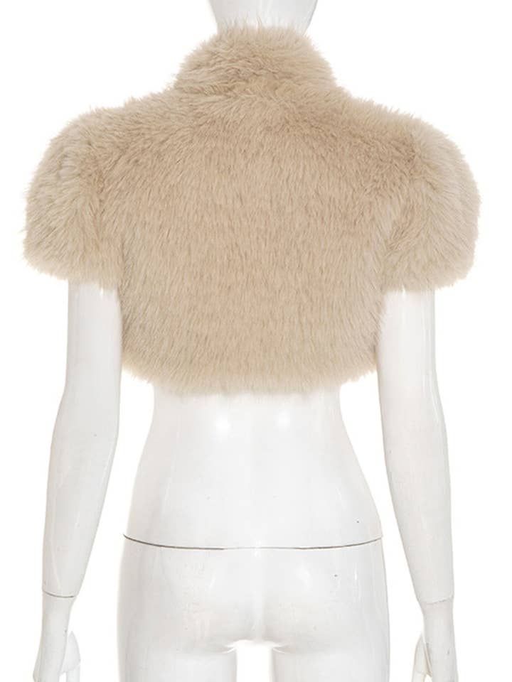 Mccolin - Wholesale Fur/Faux Fur Coat - Women's - Statement Faux Fur Shrug6