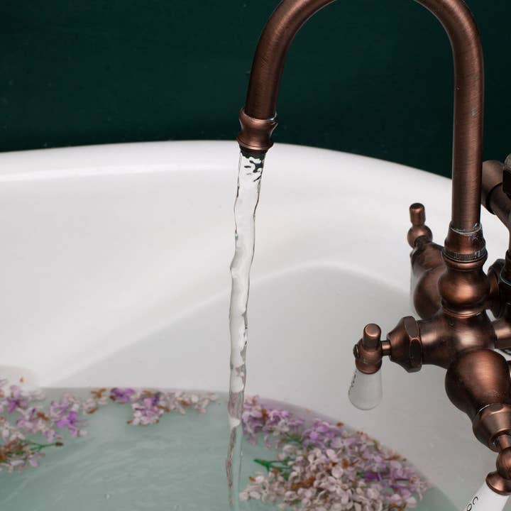 Seagrape Apothecary – wholesale Badsalt och skumbad – MJÖLK OCH LERA BAD BLÖT3