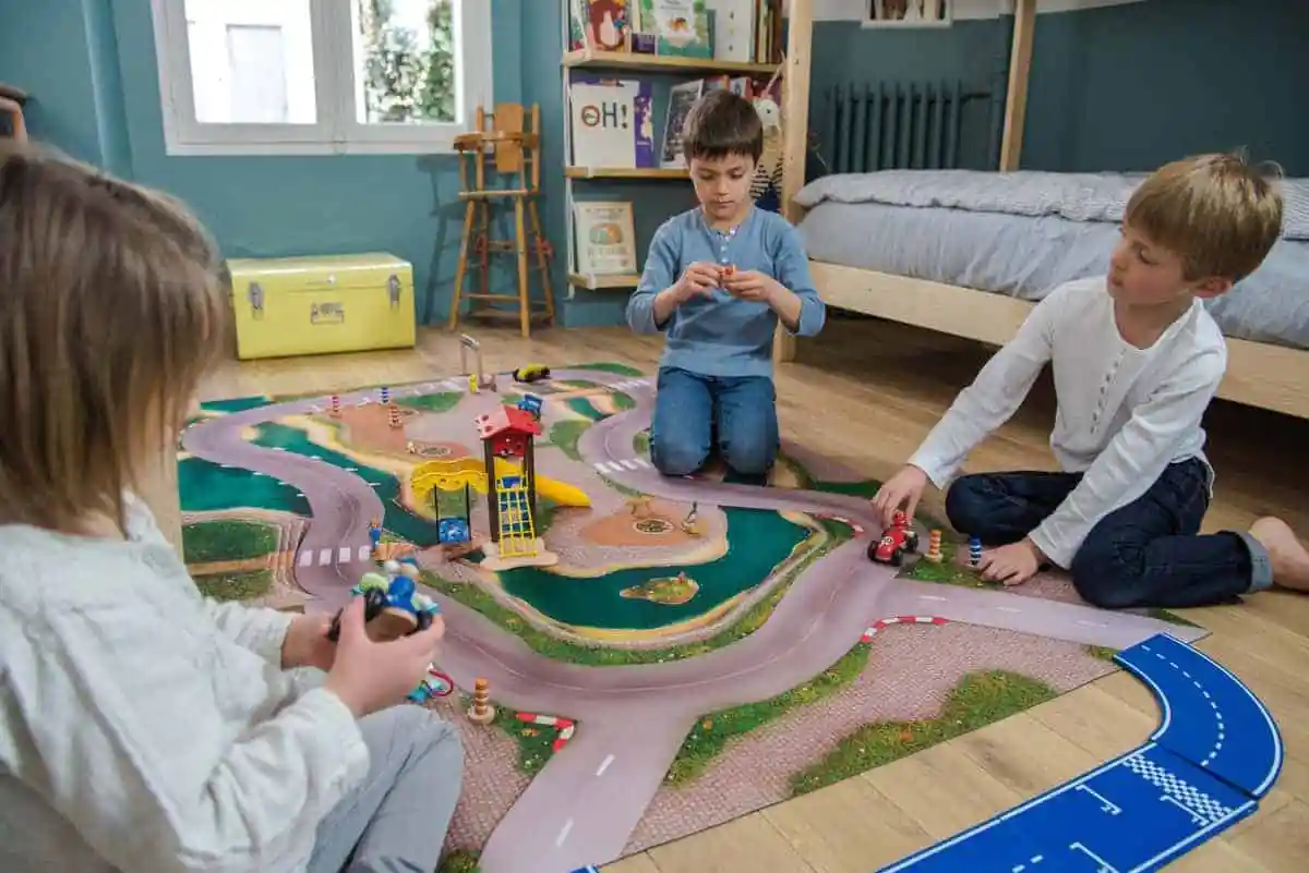 CARPETO – Großhandel Spielmatte – Kind & Baby – Urban Circuit Kinder-Spielteppich – Groß2