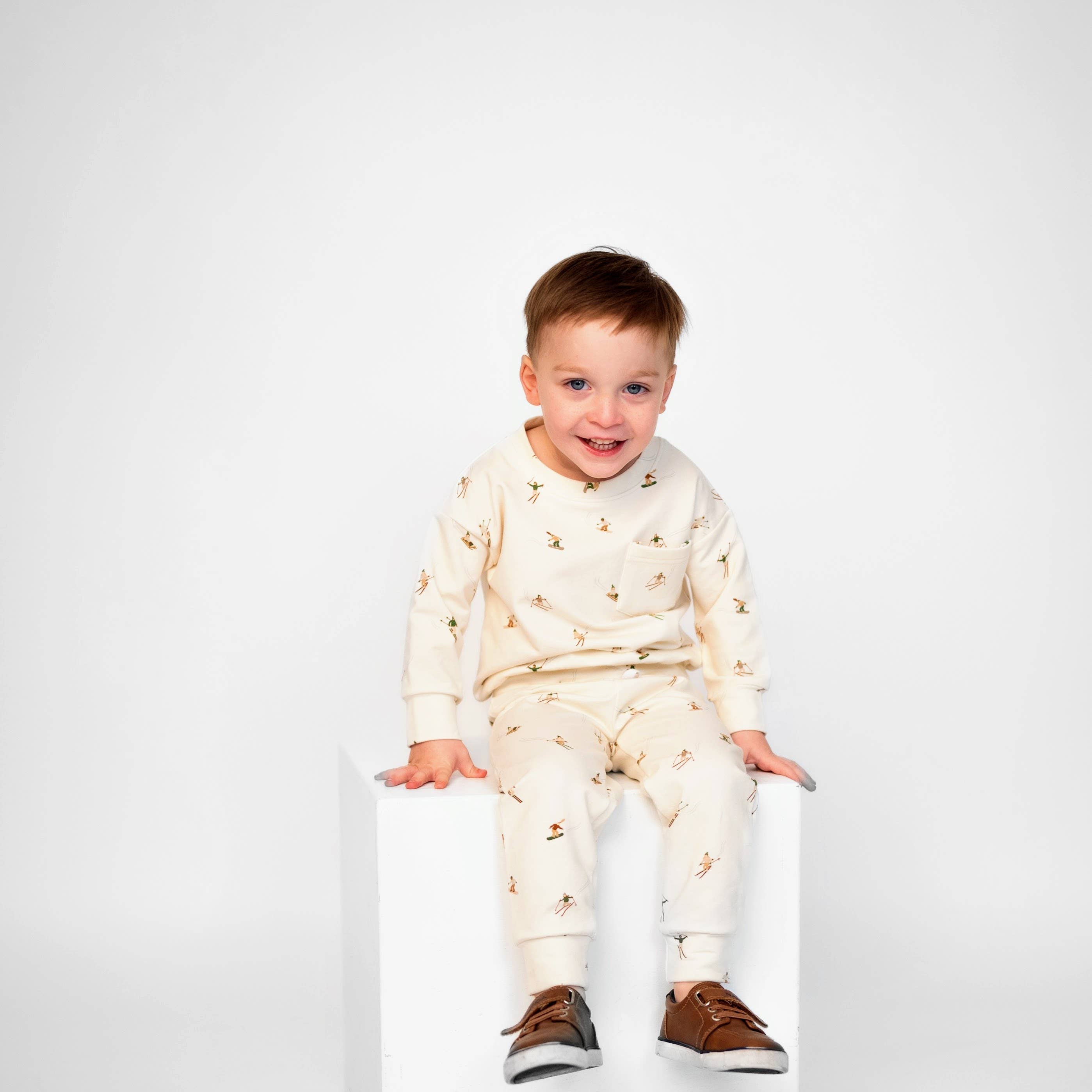 ntrl co. - Wholesale Top en broek set - Kinderen - Sneeuwhellingen Joggerset | Skiën | Buiten3