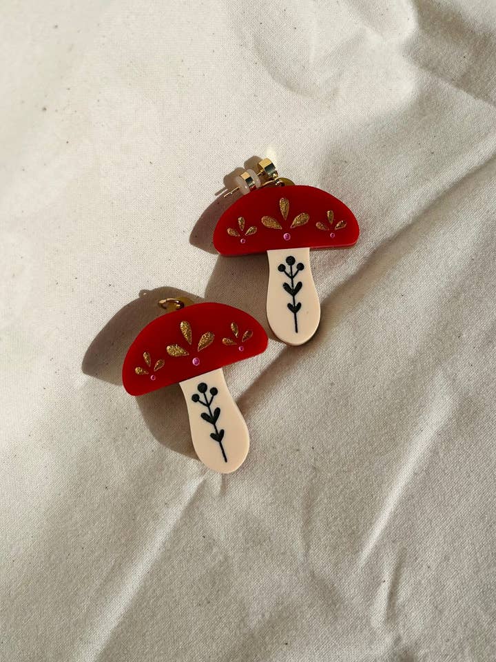 Roter Volkspilz für den Großhandel von Studio Nena