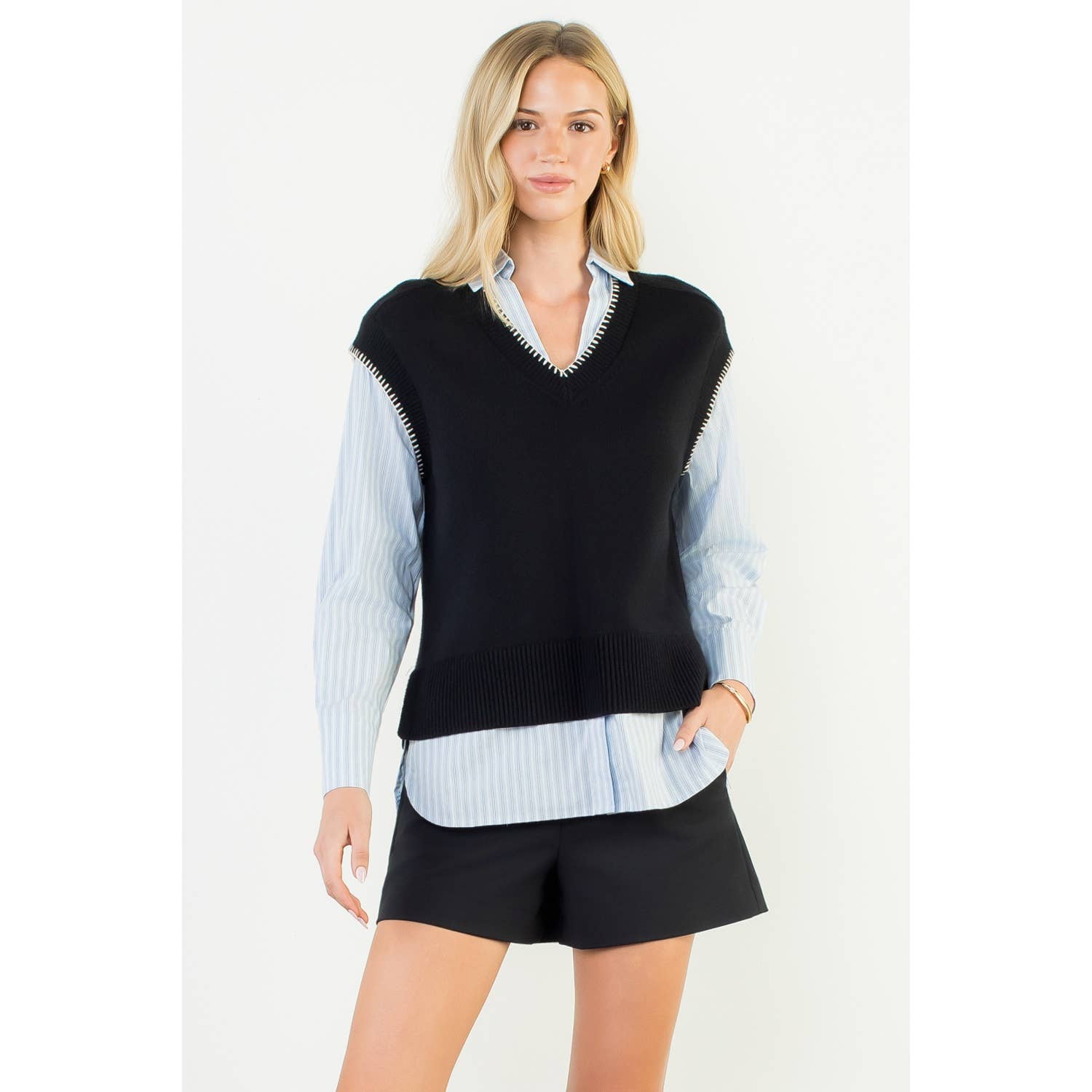 THML - Vendita all'ingrosso Maglietta - Donna - Top a strati in maglia a V in tessuto misto7