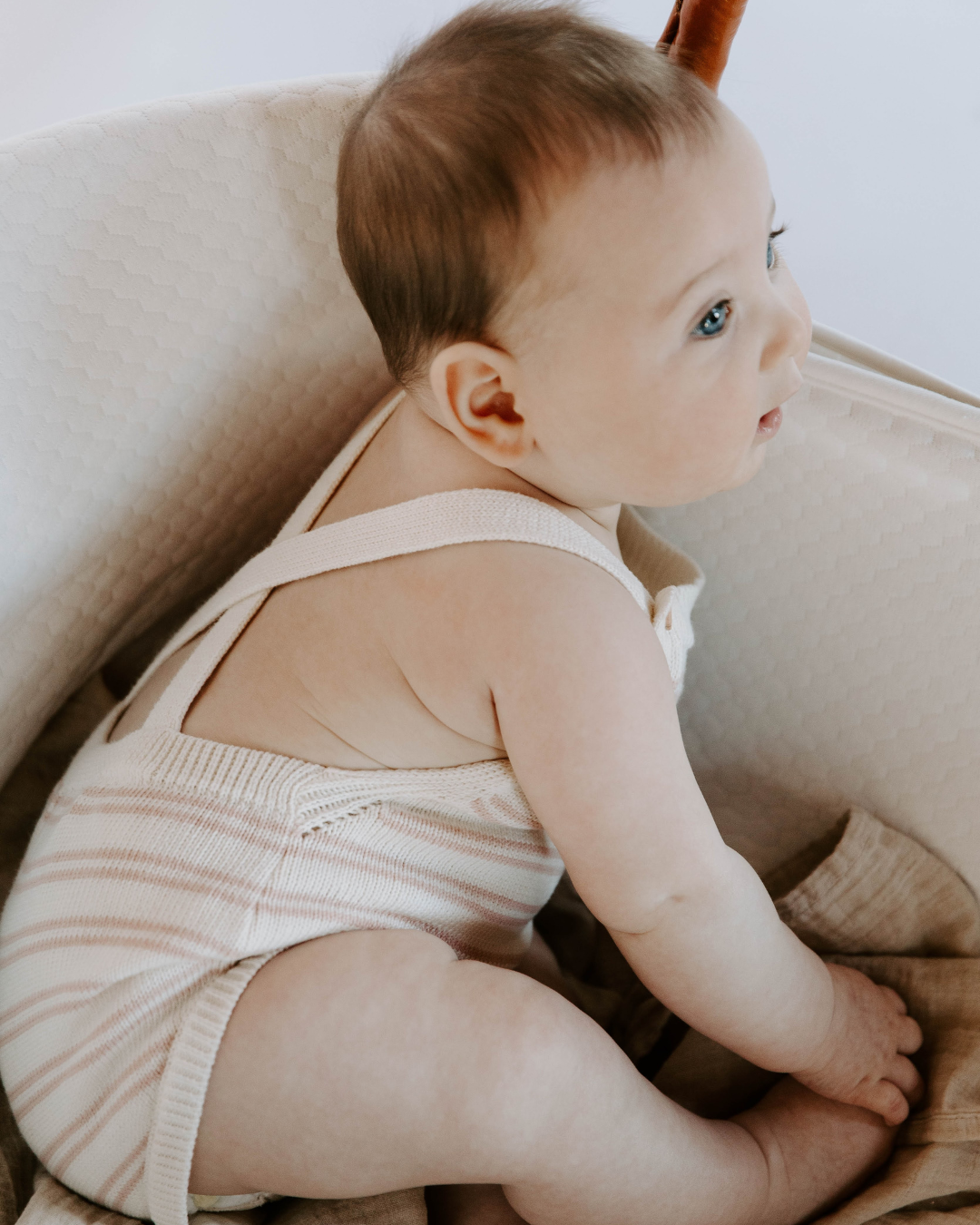 Dear Hayden – wholesale Overall - Baby – Bubbelromper i randig ekologisk bomullstrikå3