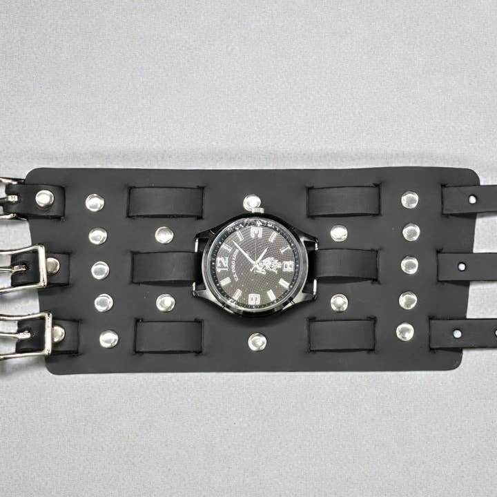 WBT-SPIKE 4" brett armband i klockbandsstil, manschett för wholesale av Funk Plus