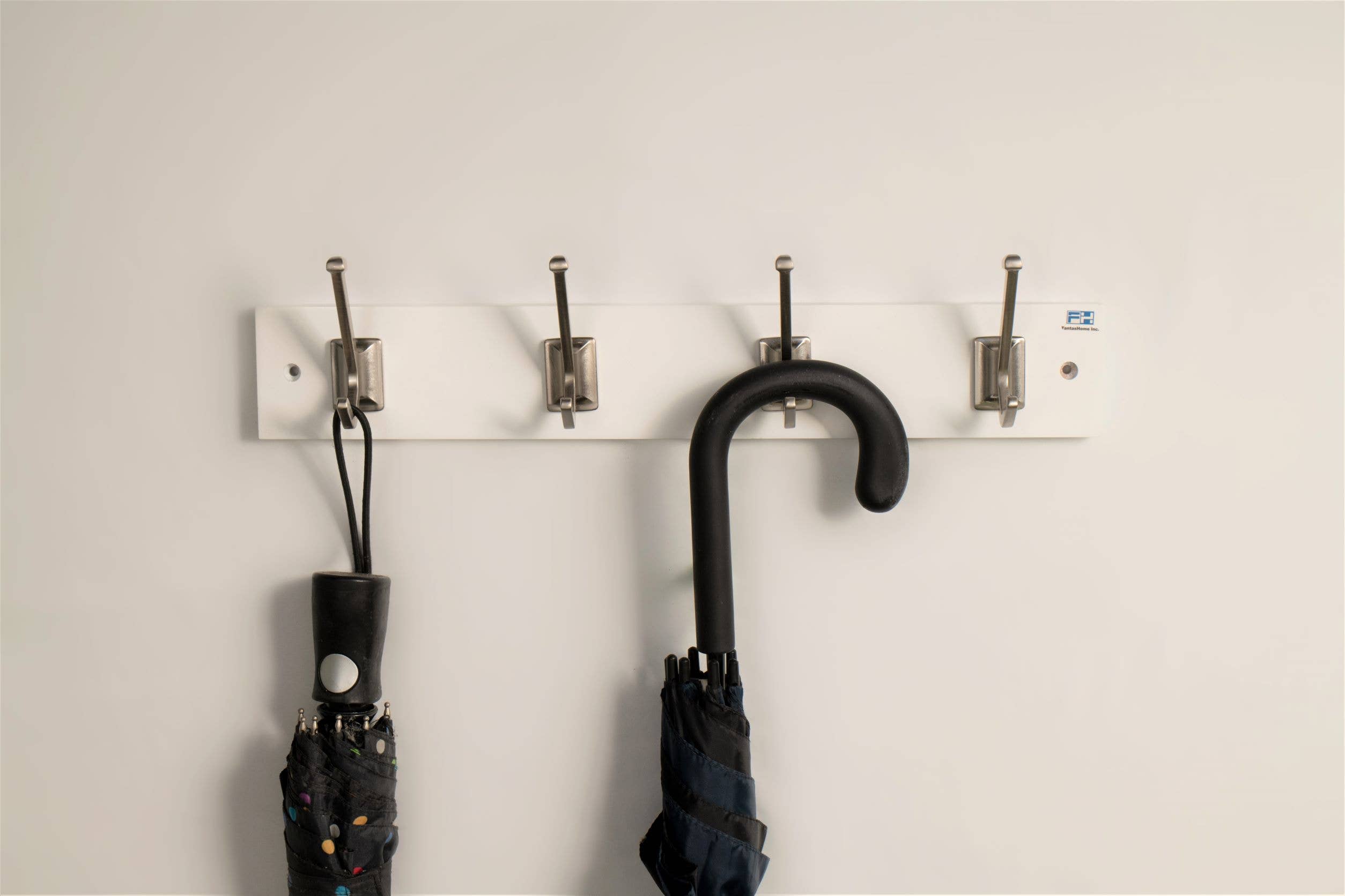 FantasHome - Venta al por mayor Ganchos de pared - Perchero de pared FH Lobine de 18 pulgadas con 8 ganchos, W'/S'2