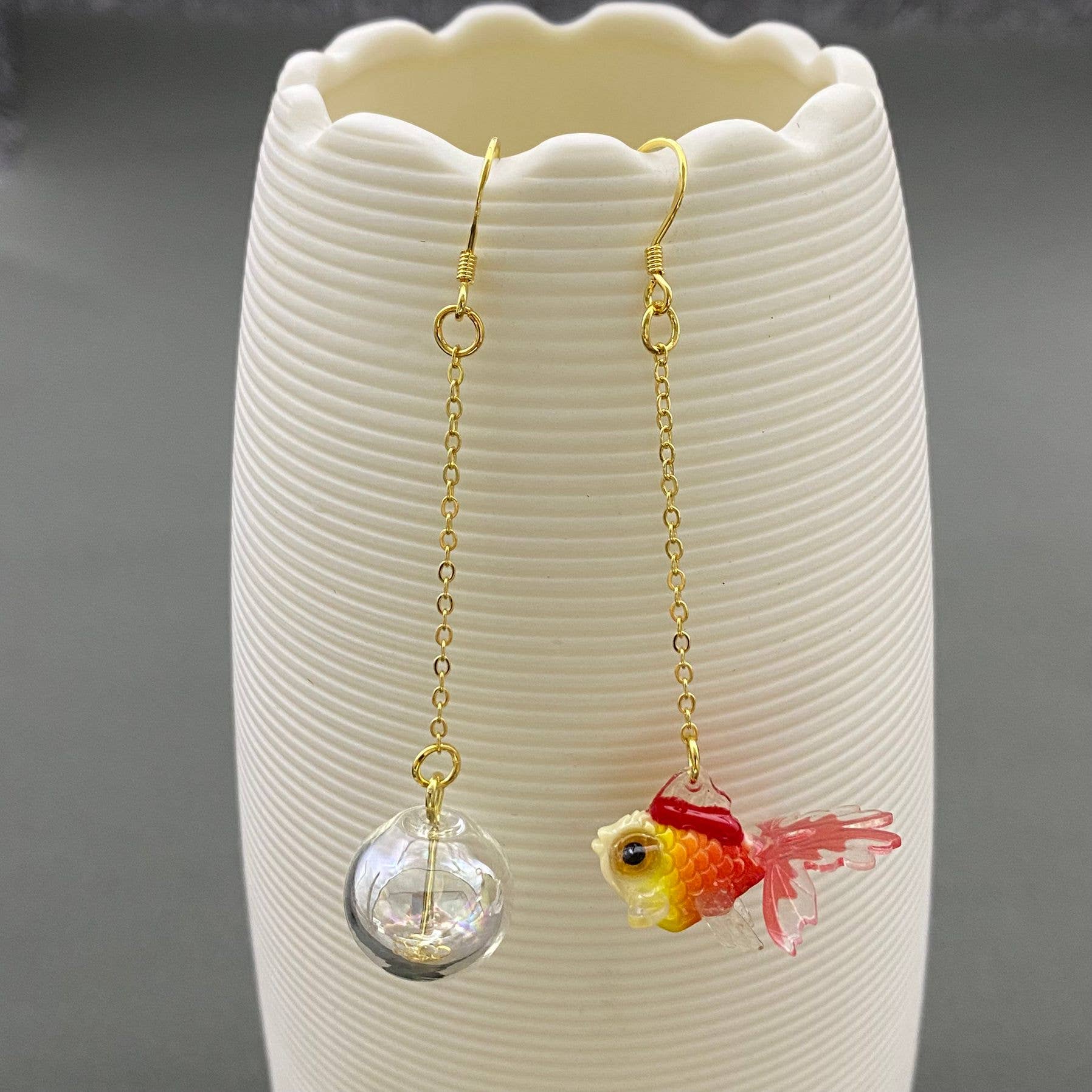 Mio Queena - Wholesale Dangle Earrings - Asymmetric Red Goldfish Dagnle Earrings1
