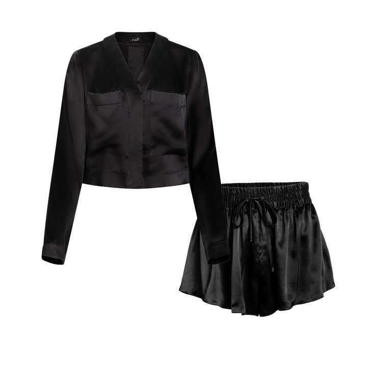 chemise de nuit courte en soie et short Lola en noir pour la vente par je mérite, i deserve