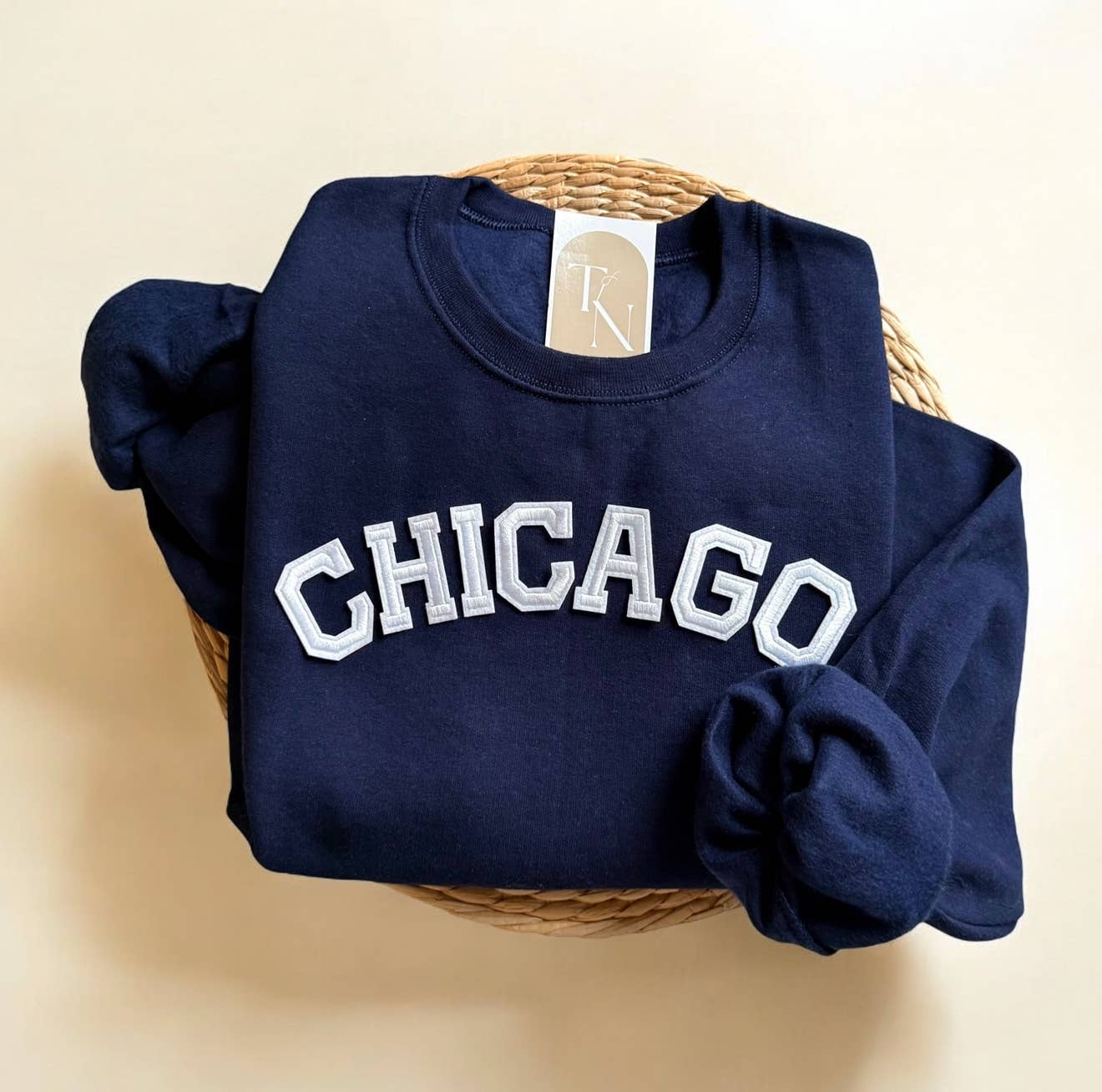 Threads And Needles, INC. – wholesale Sweatshirt – Unisex – CHICAGO Sweatshirt, Chicago Souvenirs2