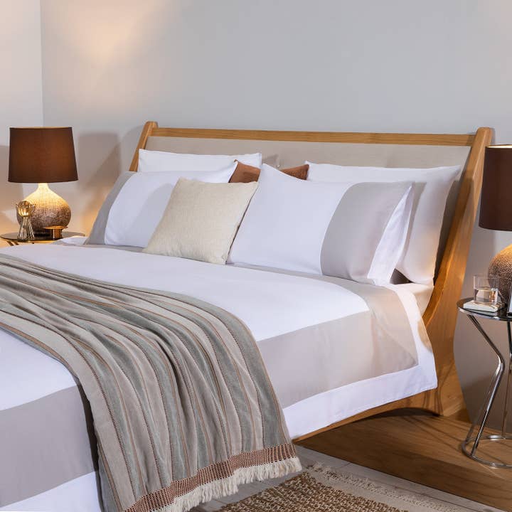 Parure de housse de couette | Fuerte - Blanc/Gris foncé | Bambou & Coton pour la vente par Pure Harmony