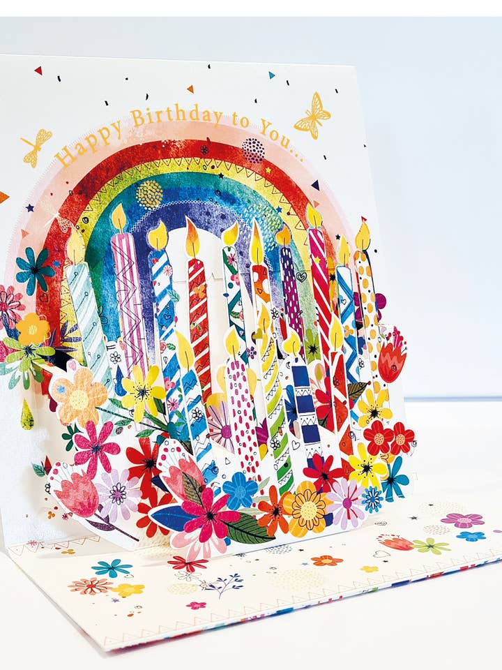 Cartolina pop-up con motivo arcobaleno e candele, grande, motivo: Happy Birthday per la vendita all'ingrosso da parte di Party Partners