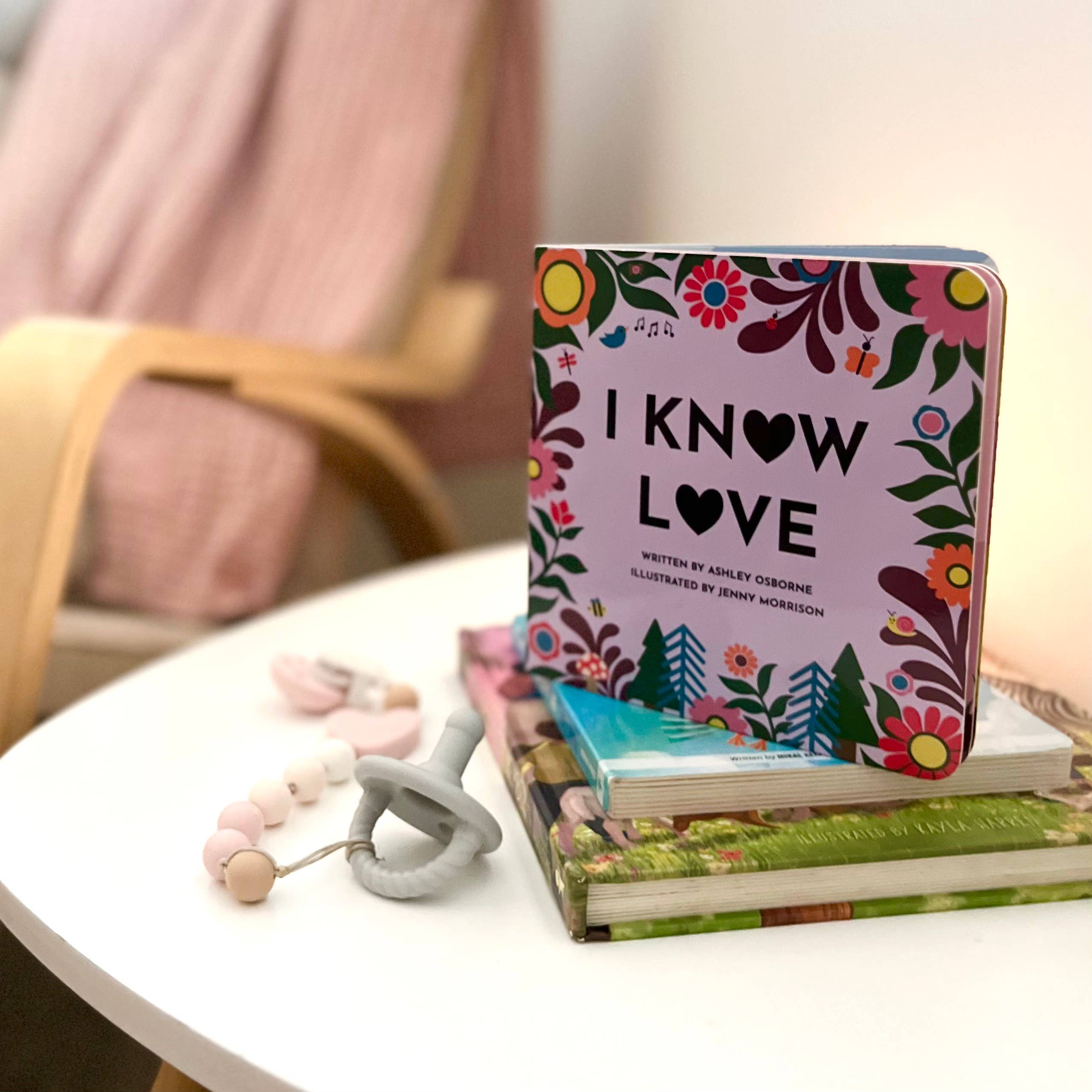 To The King Publishing Inc. - Wholesale Baby & Toddler Book (0-2) - I Know Love - Christian Board Book (ages 0-3)2