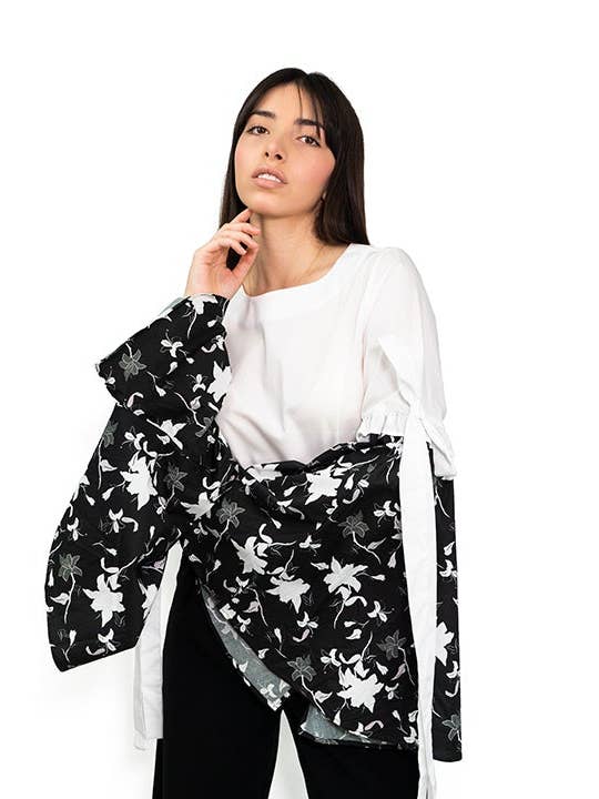 Alesia Designs - Wholesale Button Down Shirt - Women's - Floral Print bell Sleeve Shirt