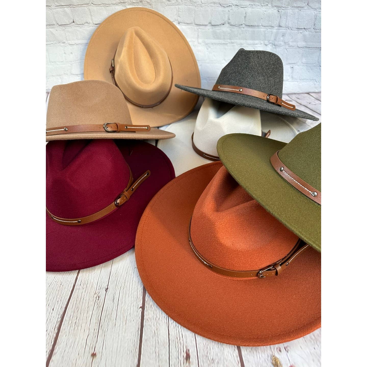 Bella Betty – wholesale Fedora – Women’s – Wide Brim Panama Hat w/ Leather Belt - Vegan Felt9