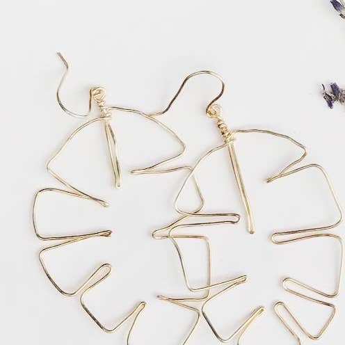 Olivia Lo Jewelry - Wholesale Dangle Earrings - Monstera Leaf Earrings0