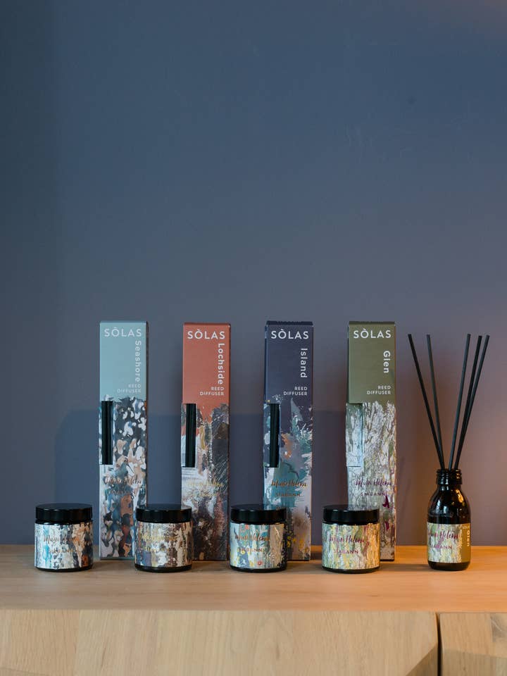 Solas Siabann x Mairi Helena Diffuseur Glen pour la vente par Siabann