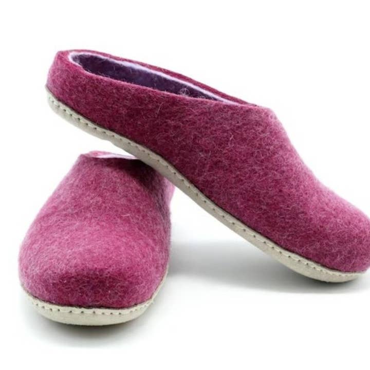 Woollyfelt - Wholesale Slippers - Unisex - Handmade Unisex Wool Indoor Slippers - Customizable4