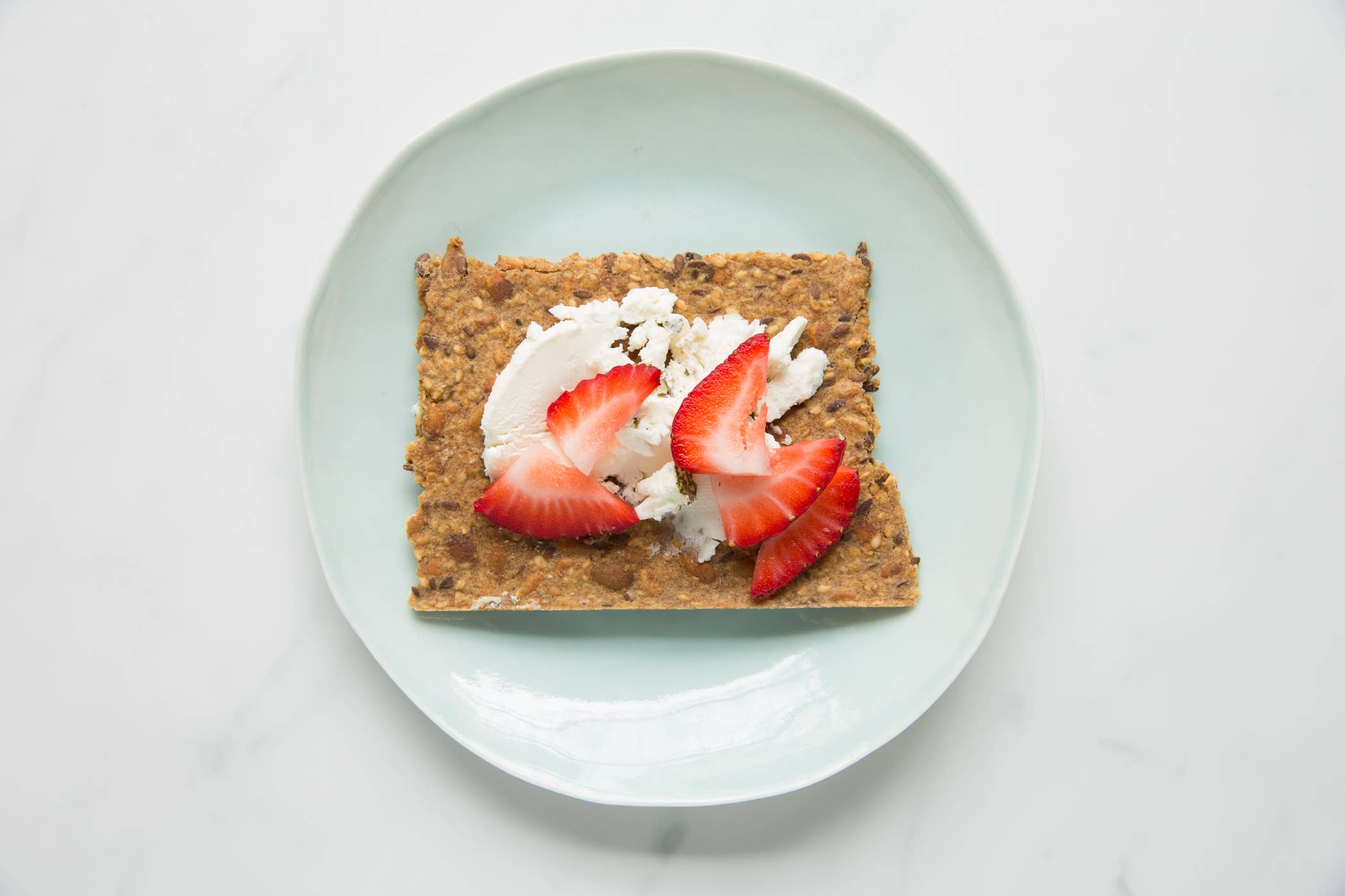 Norwegian Baked - Wholesale Crackers - Sea Salt Flakes Knekkebrød / Organic Vegan Crispbread7