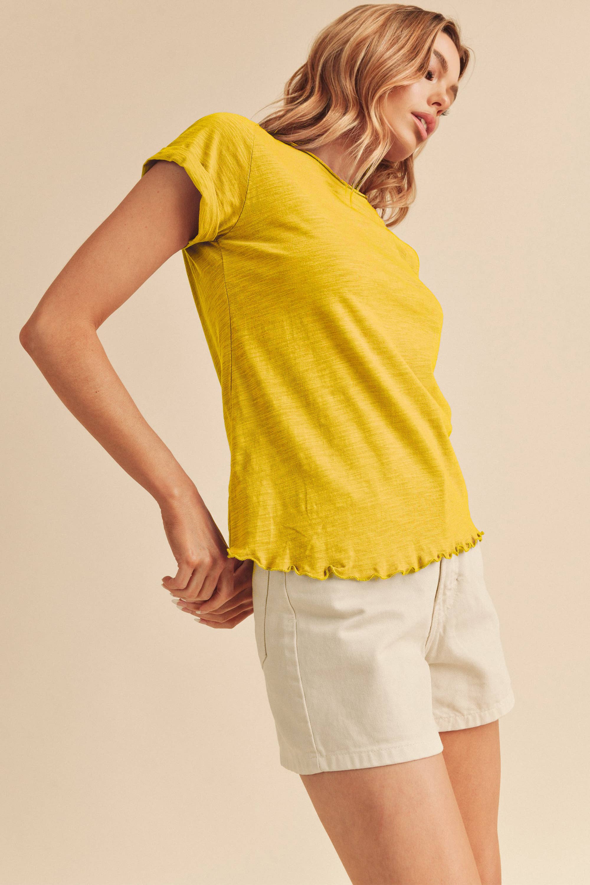 AEMI + CO - Wholesale T-Shirt - Women's - 8219BK Gwen Tee40