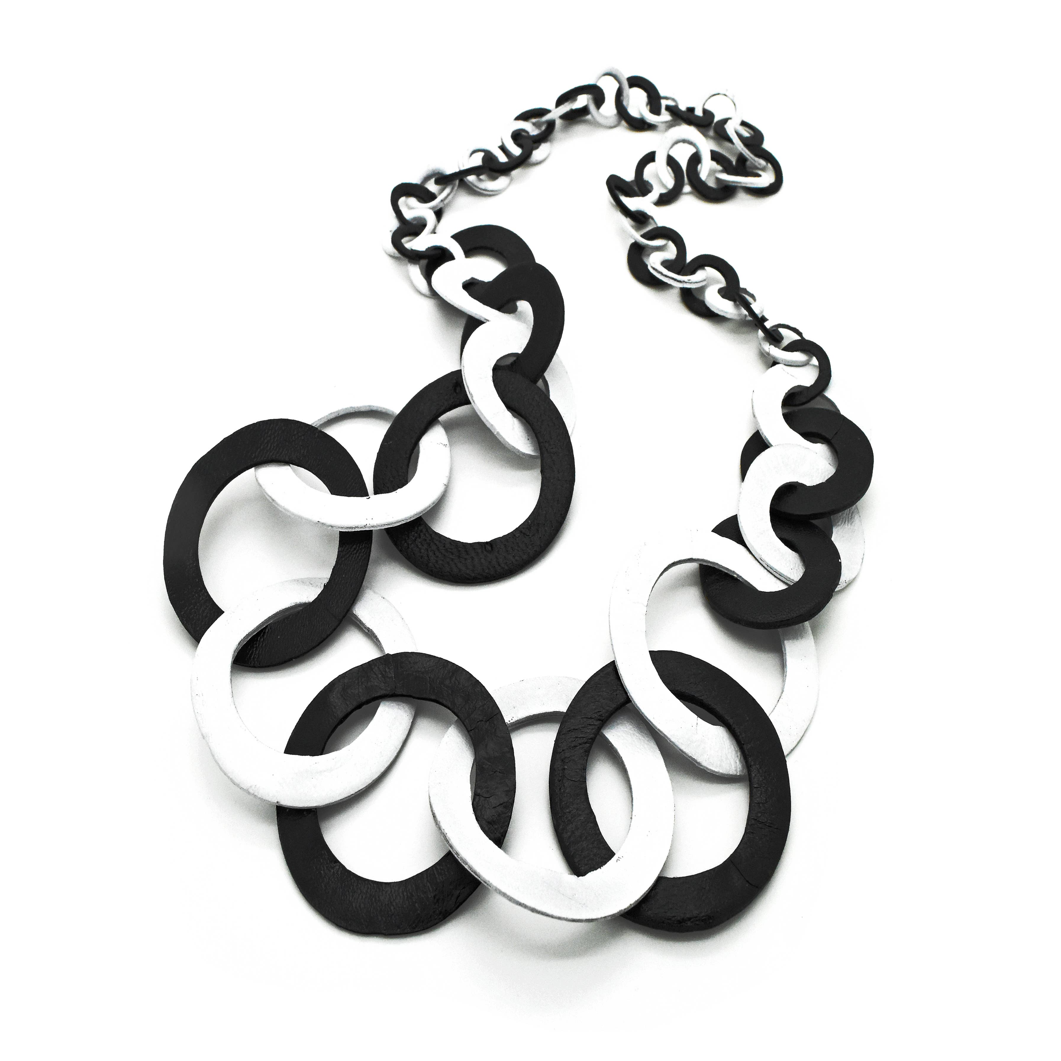 Nusantara Inc. - Wholesale Link & Chain Necklace - STUDIO 54 Leather Circle Necklace-974165