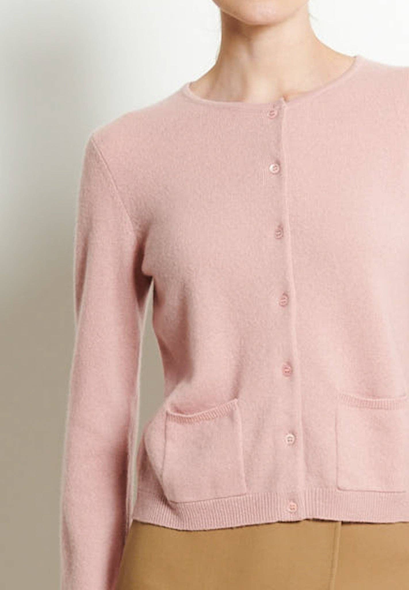 powdery pink Round neck cashmere cardigan LILLY 4B for wholesale on Faire5
