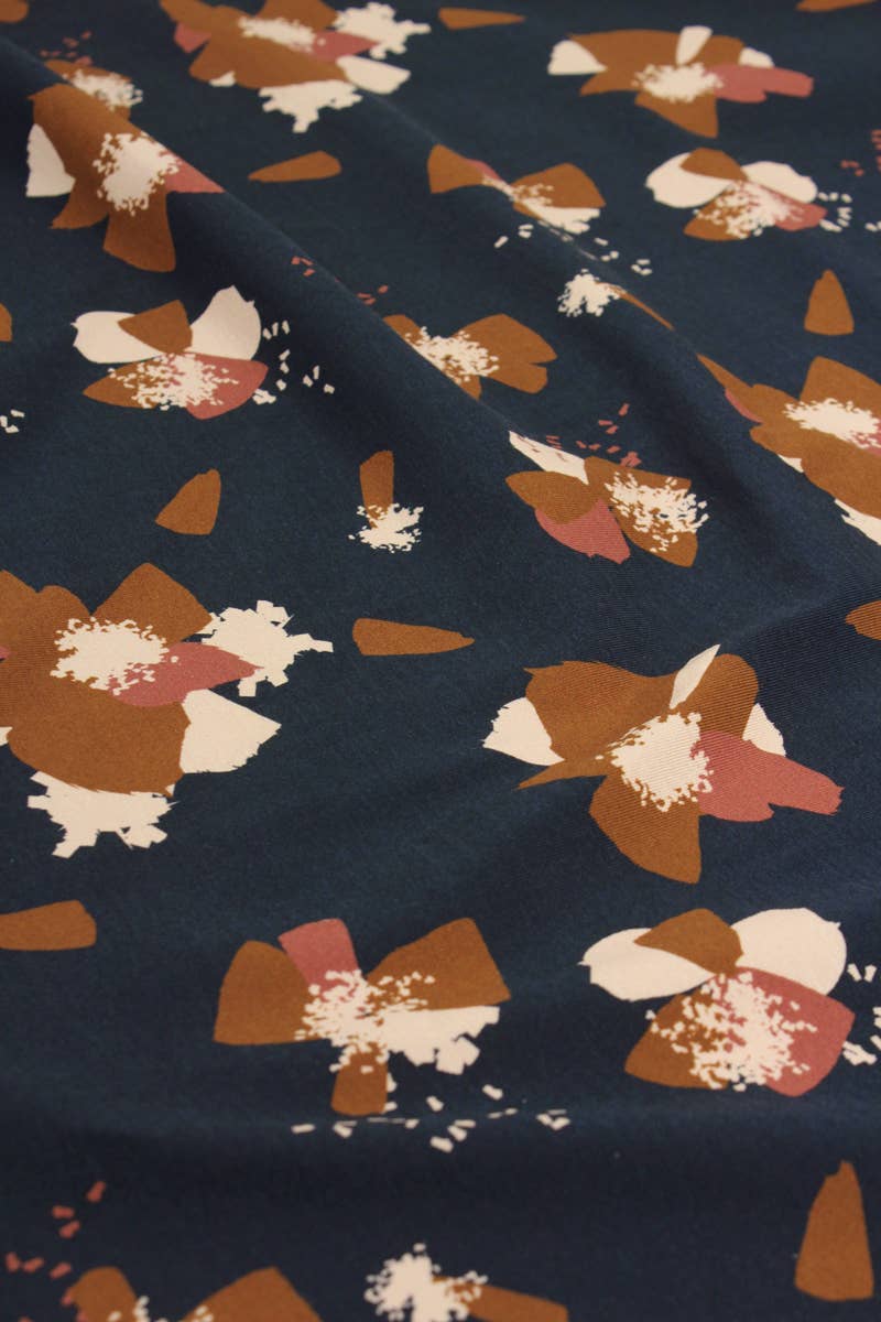 Eglantine et Zoé - Wholesale Fabric - Ink Blue Anemone Cotton Jersey Fabric3