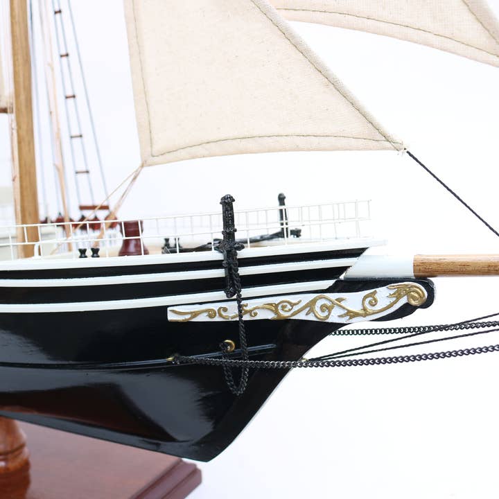 Schuette & Weiss - Vendita all'ingrosso Decorazioni da tavolo - Modello di nave ENDURANCE fatto a mano - Compass Models9