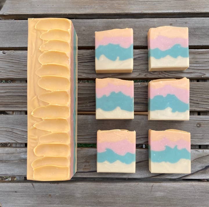 Wild Rye Soapery – wholesale Bar Soap – Pineapple Mango Goat Milk Soap0