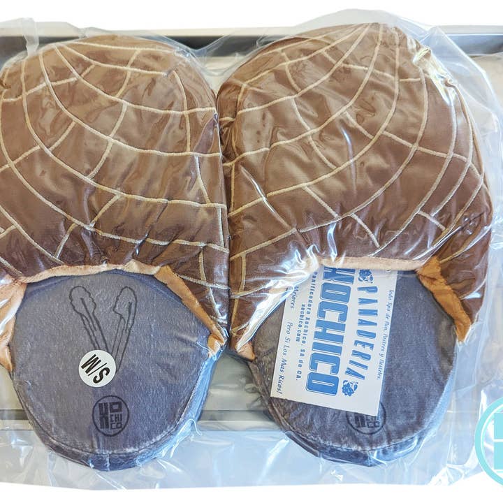 Xochico - Wholesale Slippers - Women's - PANtuflas!! Pan Dulce Plush slippers