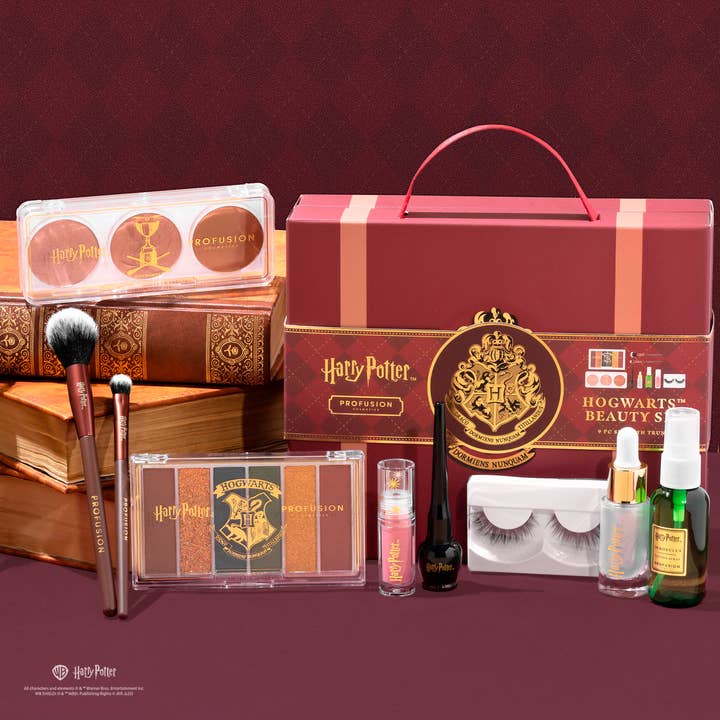 Harry Potter Holiday | Hogwarts™ Beauty Set and other Purchase Wholesale harry potter charms. Free Returns & Net 60 Terms on Faire trending on Faire.