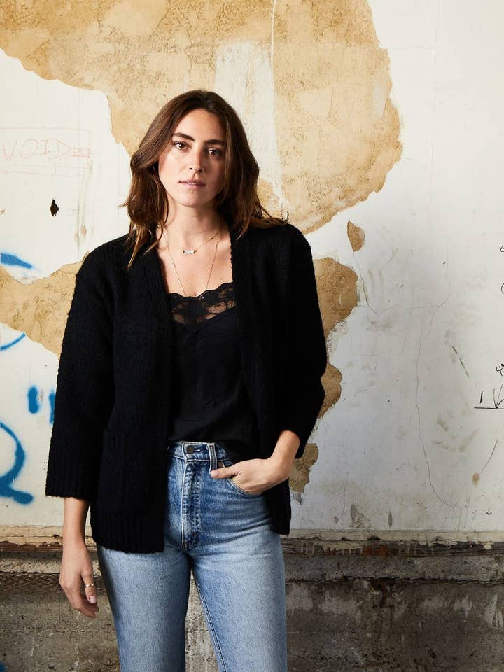 Sunny Cardigan - Svart för wholesale av Parrish LA