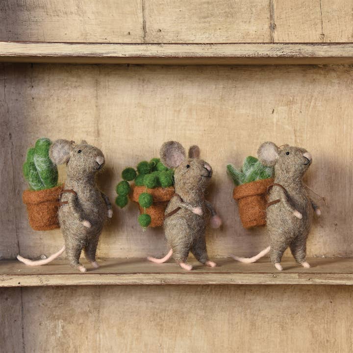 HomArt - Wholesale Decorative Figurine - Mice with Succulents, Set of 38