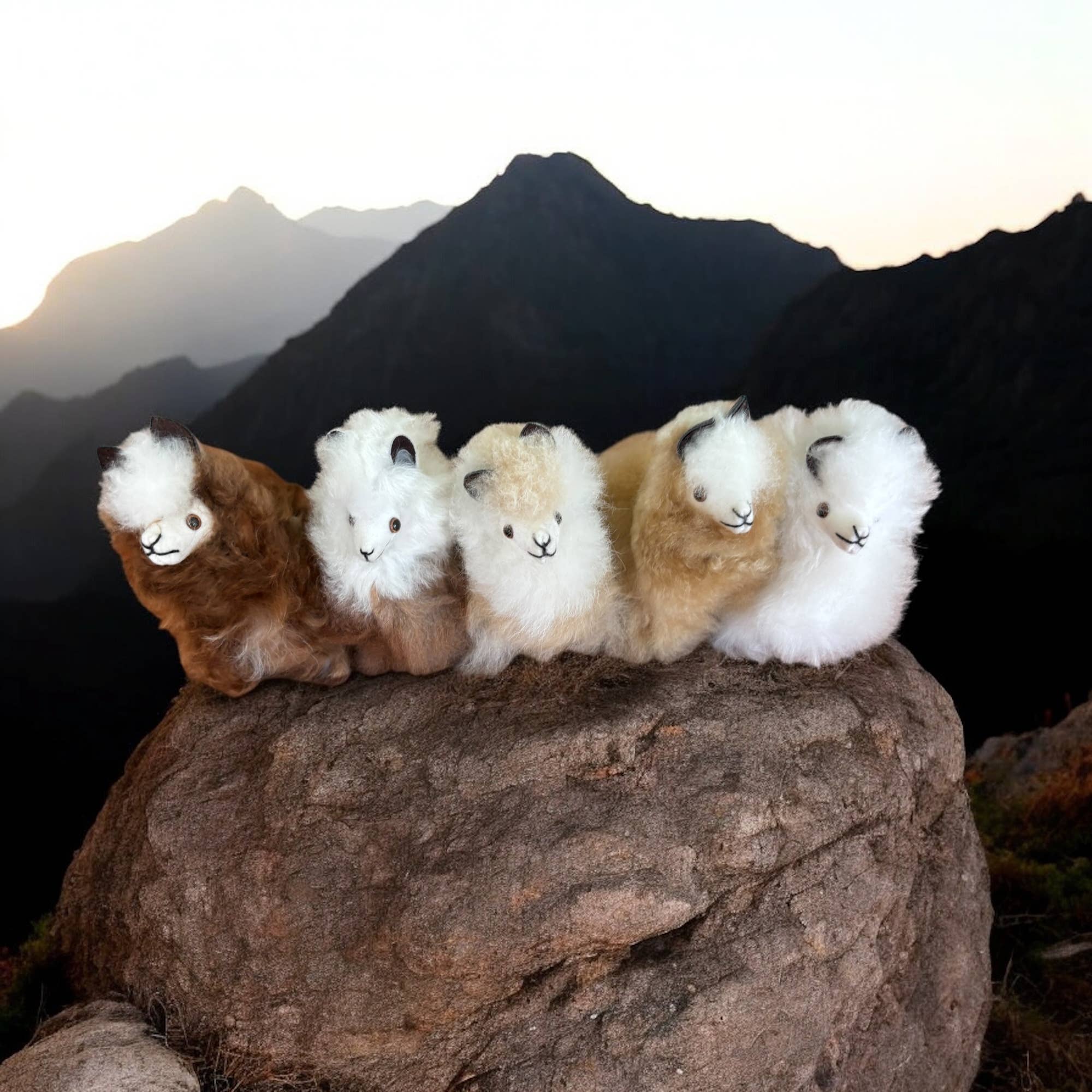 Zoe Artcrafts Corp. – wholesale Keychain – Unisex – Alpaca Keychain Llama Stuffed Animal Handmade Accesories6