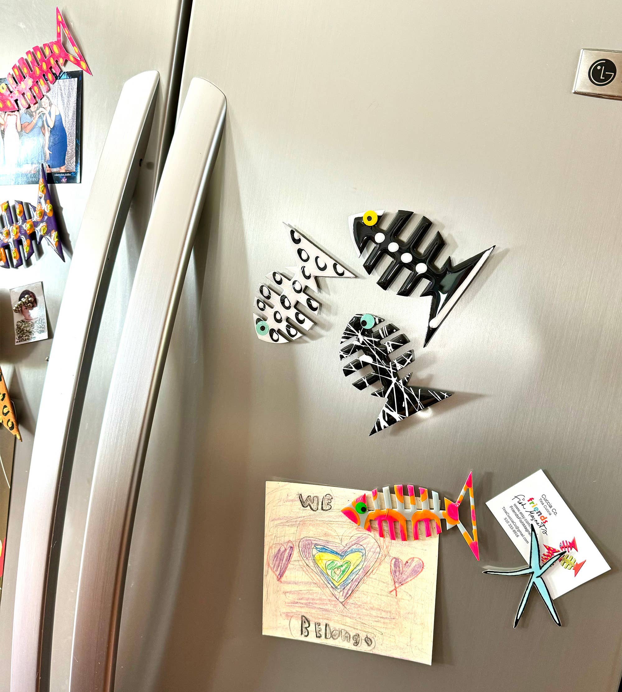 Cuccia Co. – wholesale Magnet – Friends fiskmagneter, färgmix8