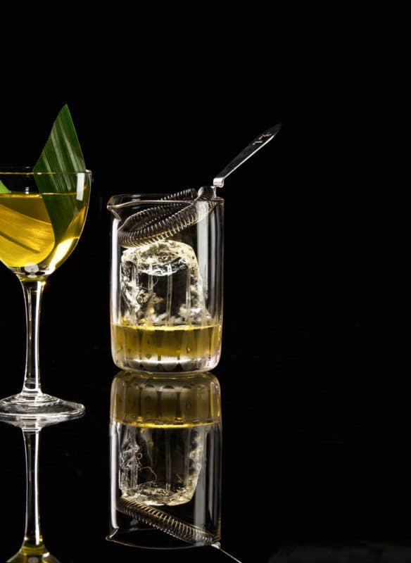 Callwey GmbH - Wholesale Mixology & Beverage Book - Bar Bible (German Language)2