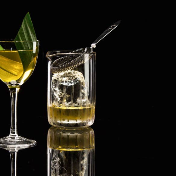 Callwey GmbH - Wholesale Mixology & Beverage Book - Bar Bible (German Language)2