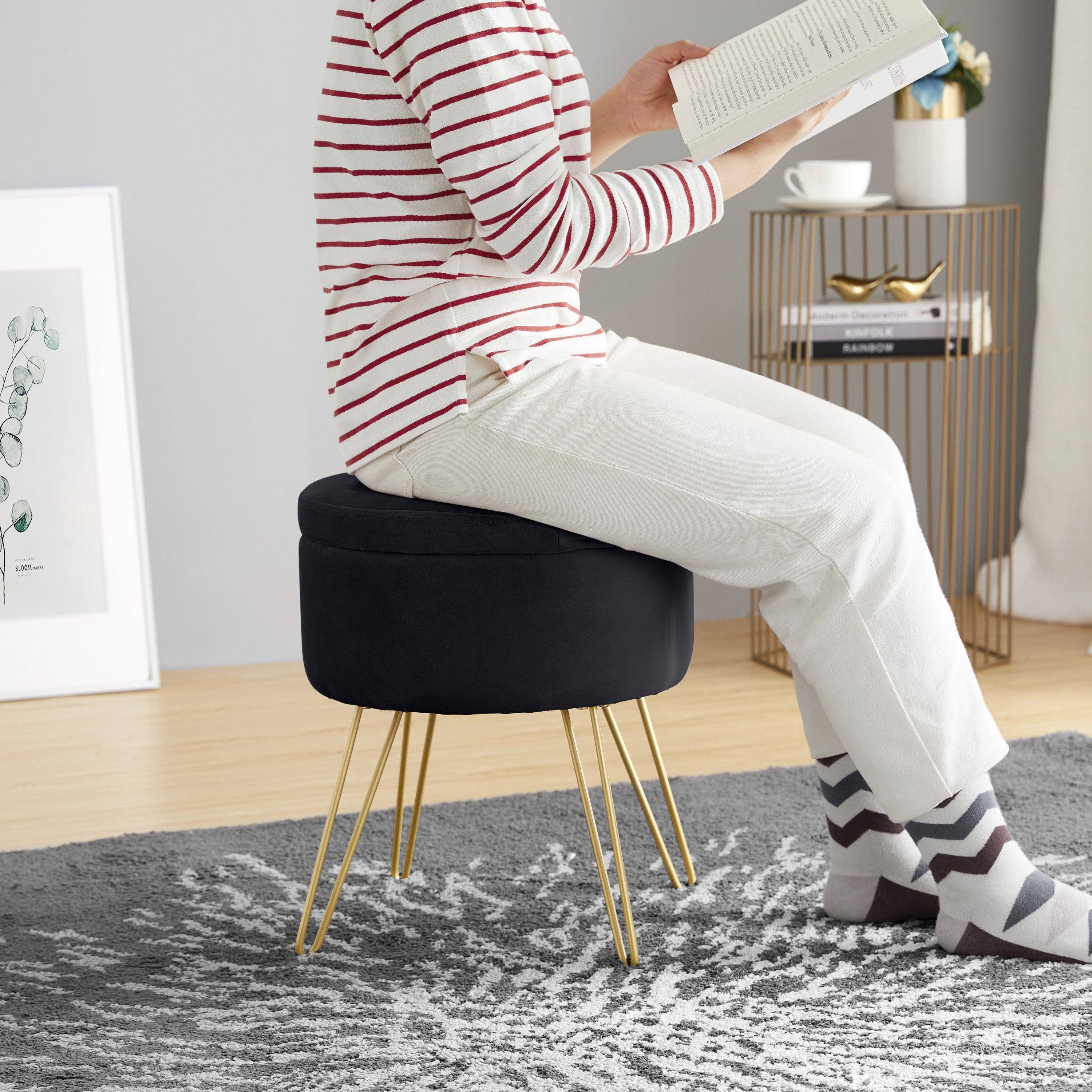 Ornavo Home – wholesale Ottoman – Round Velvet Storage Ottoman10