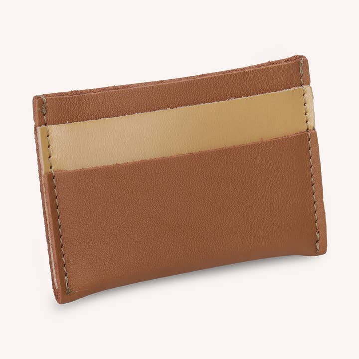 Heren platte kaarthouder van gerecycled leer. voor wholesale door Bandit Manchot