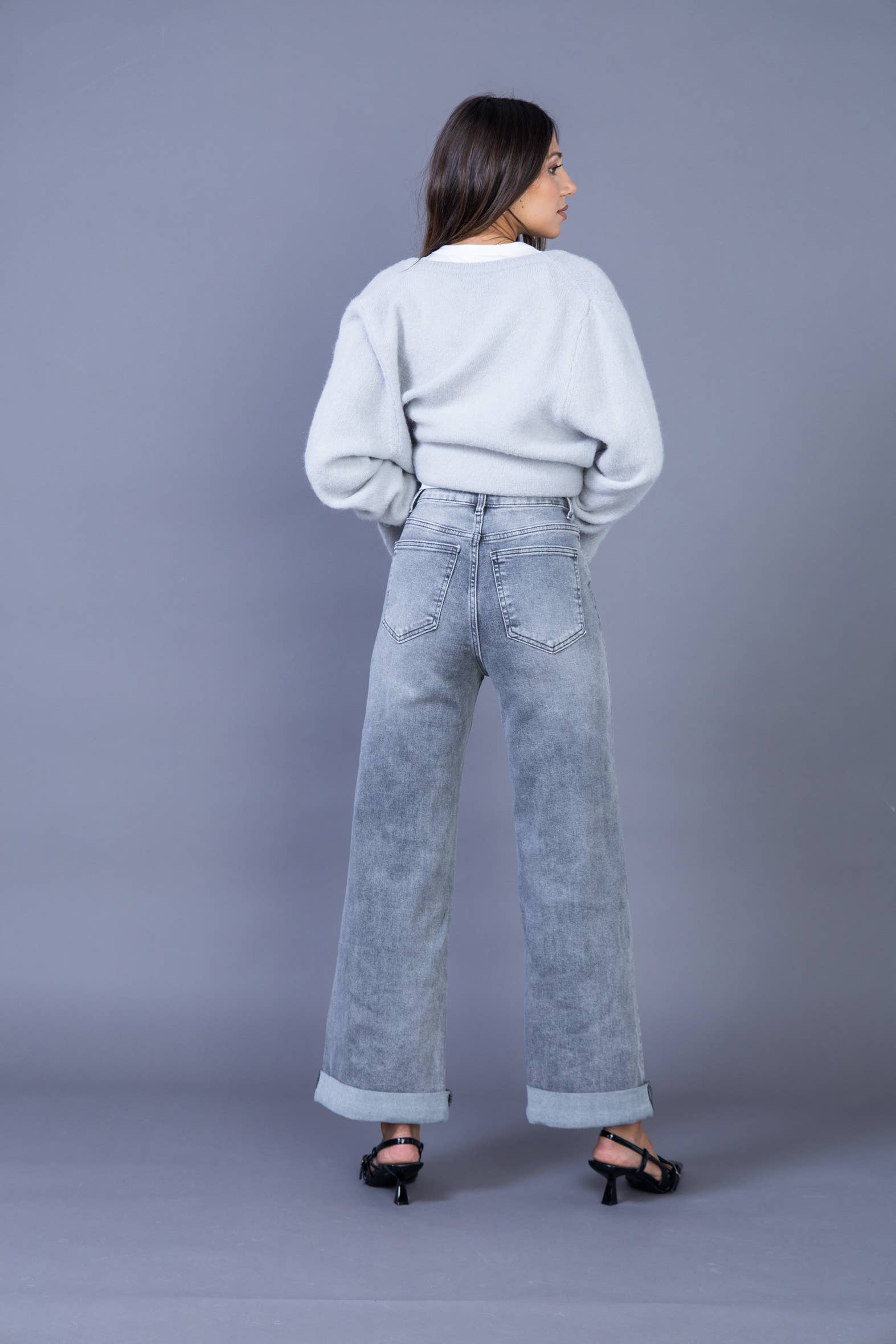 ANA & LUCY - Wholesale Jeans - Women's - Women's straight relaxed jeans "Émilie" - ANA & LUCY7