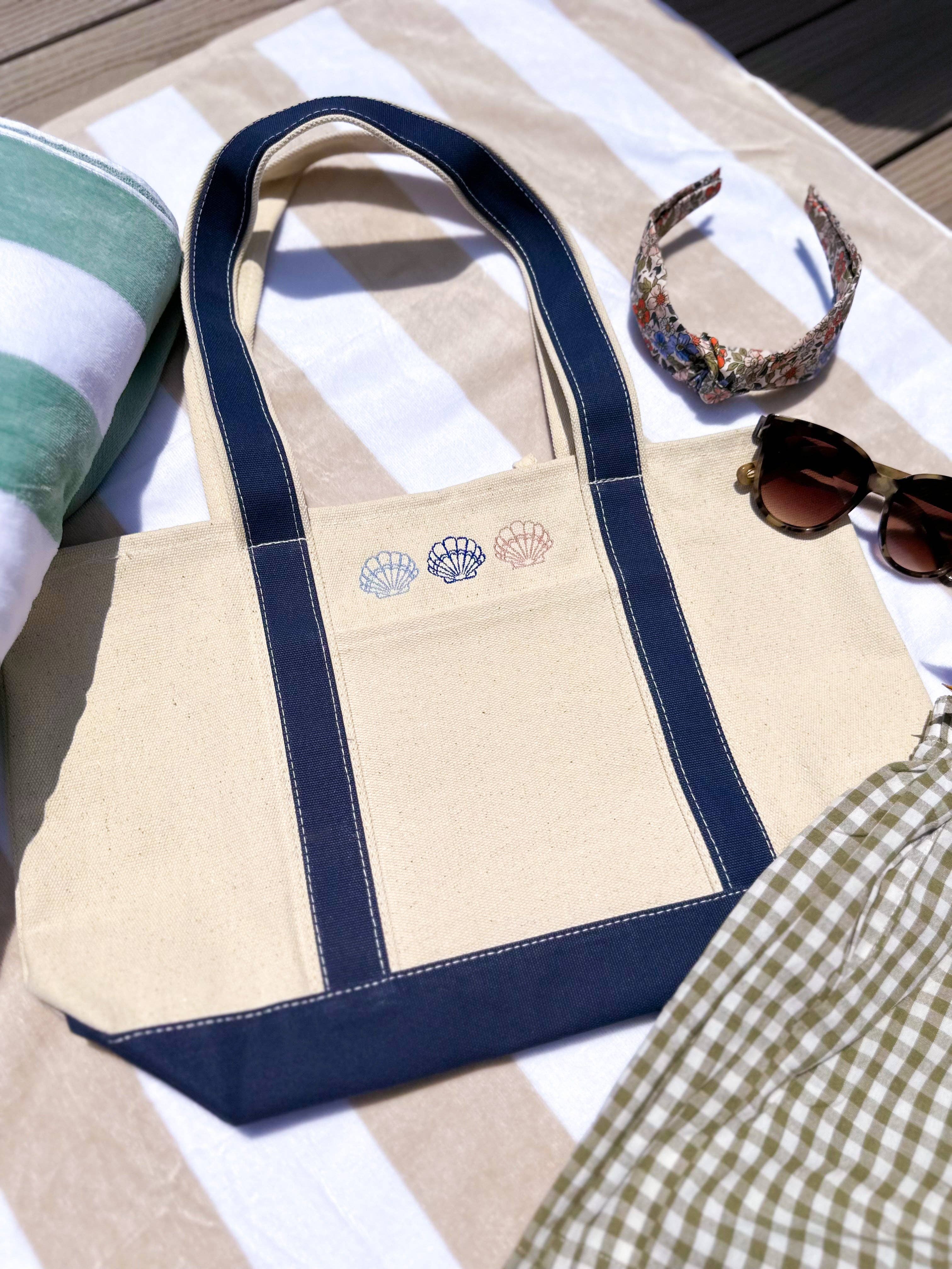 Knotty But Sweet - Wholesale Tote Bag - Women's - Seashells Embroidered Tote Bag1