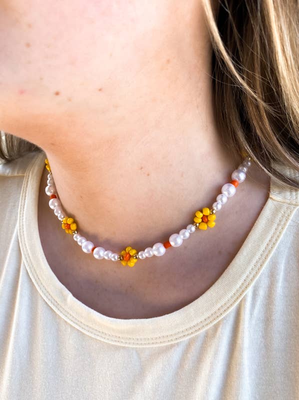 MULTI Daisy Love Pearl Necklace for wholesale on Faire10
